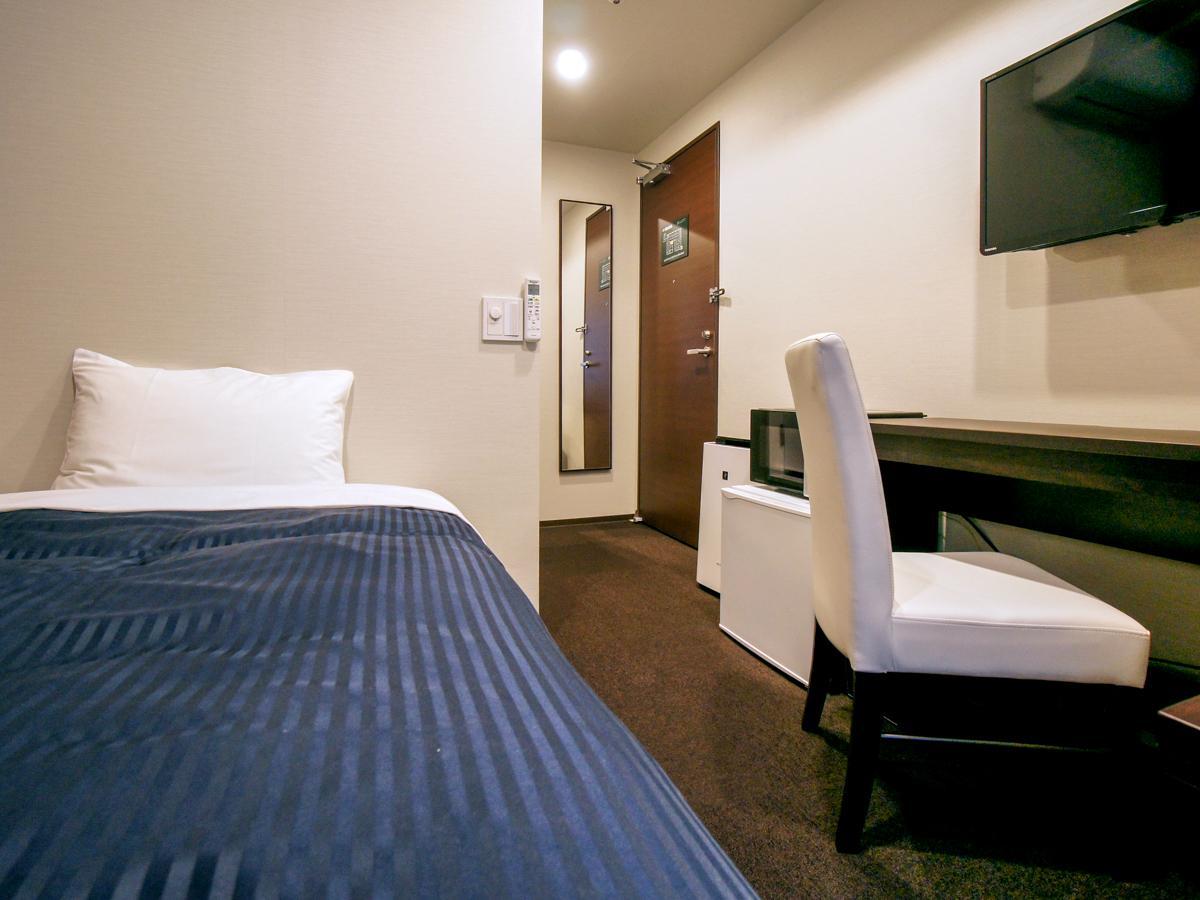 Hotel Livemax Yokohama Motomachi Ekimae Zewnętrze zdjęcie